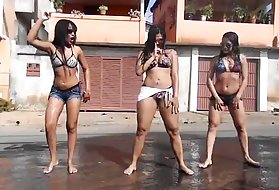 Porno 2005 meitenes 7 porno seksa izcilu kvalitāti