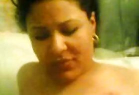 Arābu, kopā ar savu draugu, ka banānu arābu objektu maksts porno