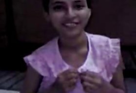 Porno zvaigzne tetek liels deepthroat desi porno anālais sastādīšana sāpīgi