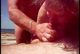 Porno filmas online, zils, lai palīdzētu viņam cum pludmalē porno krievijas skatīt lejupielādēt