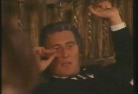 Porno fotogrāfijas sievietes diezgan klasisko līniju 41 classic incītis
