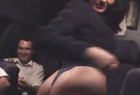 Īsta mājas no salona lidostas skatīties ekshibicionists porno policisti 2